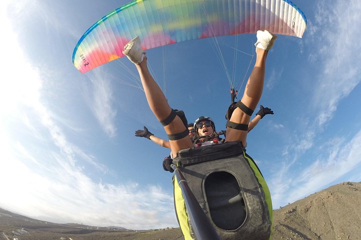 Vol en parapente biplace au-dessus des paysages pittoresques de Tenerife, Espagne, photo 12 | wizardtrip