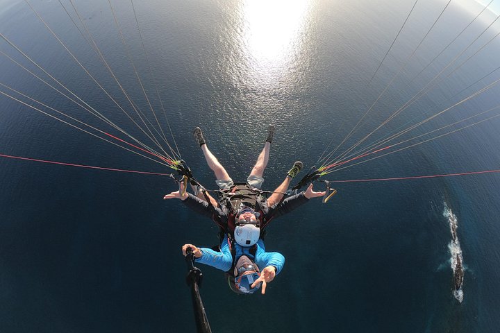 Vol en parapente biplace au-dessus des paysages pittoresques de Tenerife, Espagne, photo 14 | wizardtrip