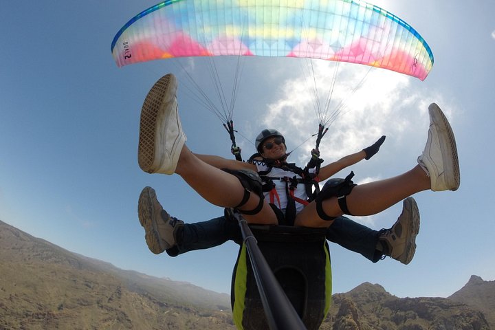 Vol en parapente biplace au-dessus des paysages pittoresques de Tenerife, Espagne, photo 15 | wizardtrip