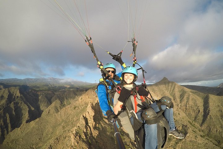 Vol en parapente biplace au-dessus des paysages pittoresques de Tenerife, Espagne, photo 23 | wizardtrip