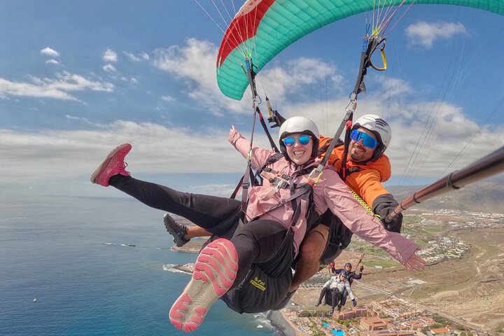 Vol en parapente biplace au-dessus des paysages pittoresques de Tenerife, Espagne, photo 46 | wizardtrip