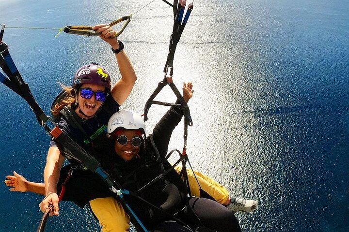 Vol en parapente biplace au-dessus des paysages pittoresques de Tenerife, Espagne, photo 49 | wizardtrip