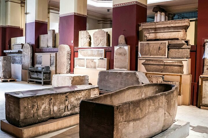 Viaje de día completo de Hurgada a El Cairo con las Pirámides, la Esfinge y los Museos Egipcios, foto 12 | wizardtrip