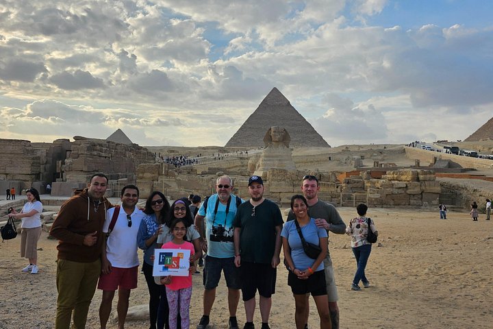 Viaje de día completo de Hurgada a El Cairo con las Pirámides, la Esfinge y los Museos Egipcios, foto 21 | wizardtrip
