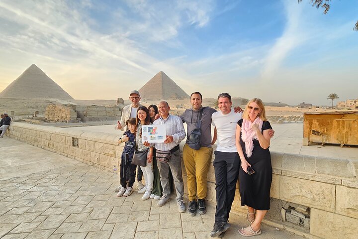 Viaje de día completo de Hurgada a El Cairo con las Pirámides, la Esfinge y los Museos Egipcios, foto 23 | wizardtrip