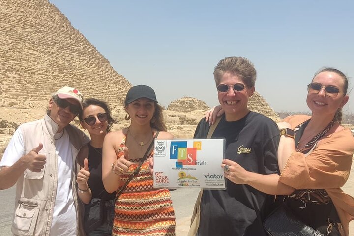 Heldagstur fra Hurghada til Cairo med udforskning af pyramiderne, Sfinksen og egyptiske museer, foto 22 | wizardtrip