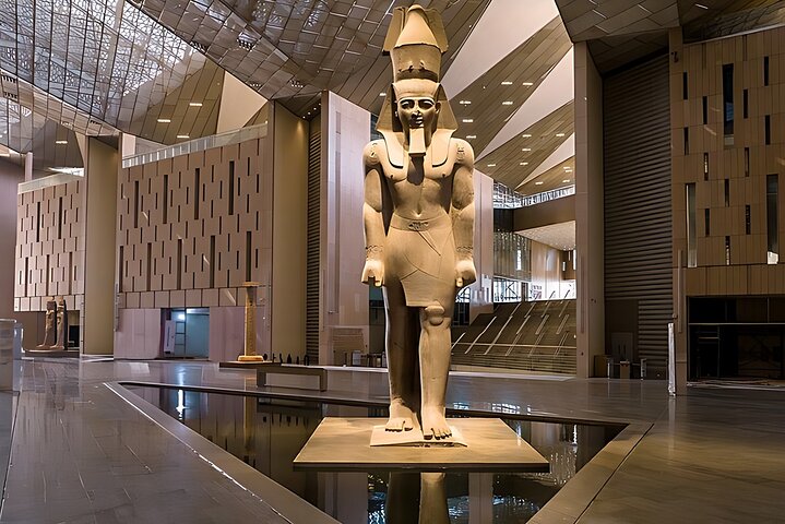 Excursión de un día de Hurghada a El Cairo para ver las Pirámides de Giza y el Museo Egipcio, foto 6 | wizardtrip