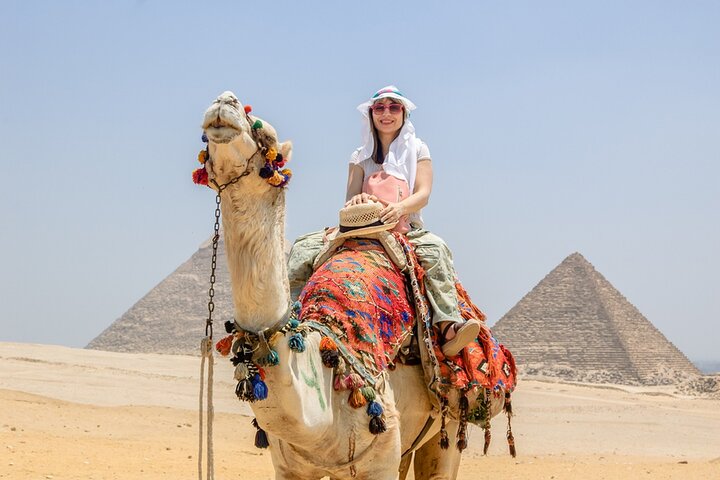 Excursión de un día de Hurghada a El Cairo para ver las Pirámides de Giza y el Museo Egipcio, foto 27 | wizardtrip