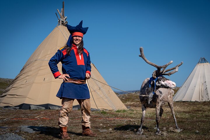 Begeleide minibus tour naar de Noordkaap en een Sami-dorp in Noorwegen, met culturele ervaringen en adembenemende landschappen, foto 3 | wizardtrip