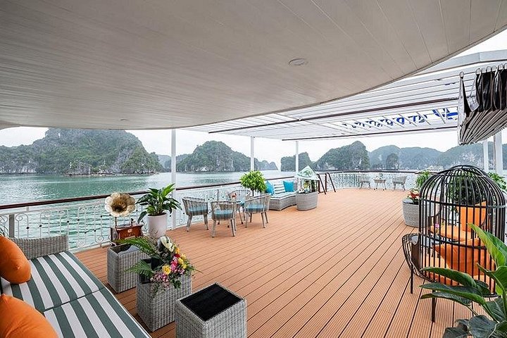 ベトナム、ランハー湾での終日クルーズツアー。カヤック、水泳、景観をお楽しみいただけます、写真30 | wizardtrip