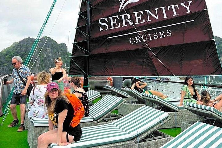 ベトナム、ランハー湾での終日クルーズツアー。カヤック、水泳、景観をお楽しみいただけます、写真36 | wizardtrip