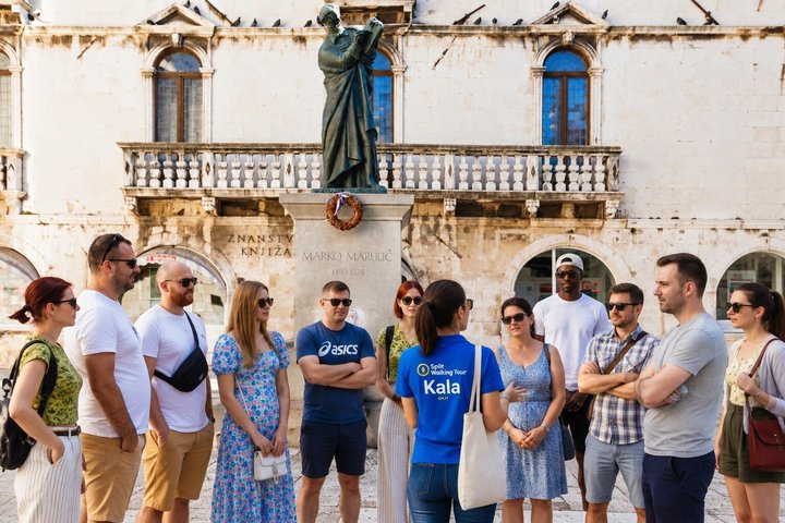 Explore Split's historic Diocletian's Palace and charming waterfront on a guided walking tour, photo 11 | wizardtrip