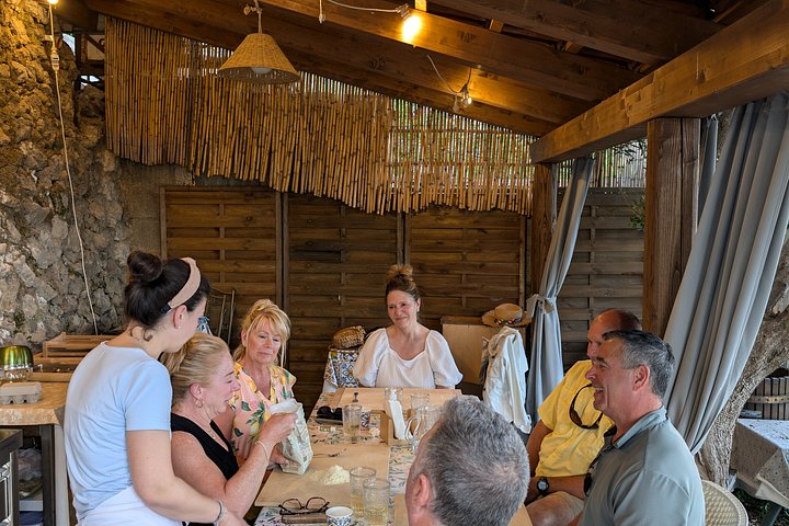 Authentisches italienisches Kocherlebnis mit einer lokalen Familie in Praiano, Amalfiküste, mit frischen Zutaten und malerischer Aussicht, Foto 10 | wizardtrip
