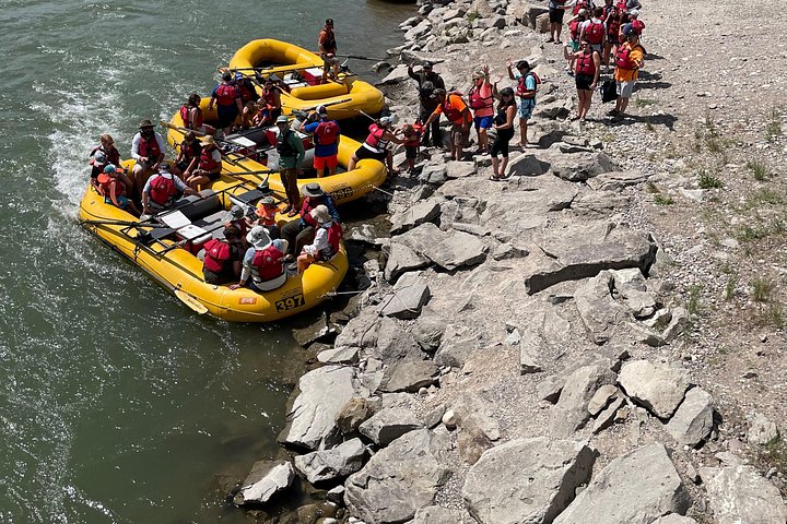 Rafting panoramique sur la Snake River à Jackson Hole, Wyoming, avec vue sur les montagnes Teton et la faune, photo 8 | wizardtrip