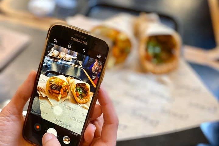 Athens gatematvandring med tradisjonelle greske paier, souvlaki, peinirli og søte loukoumades, foto 8 | wizardtrip