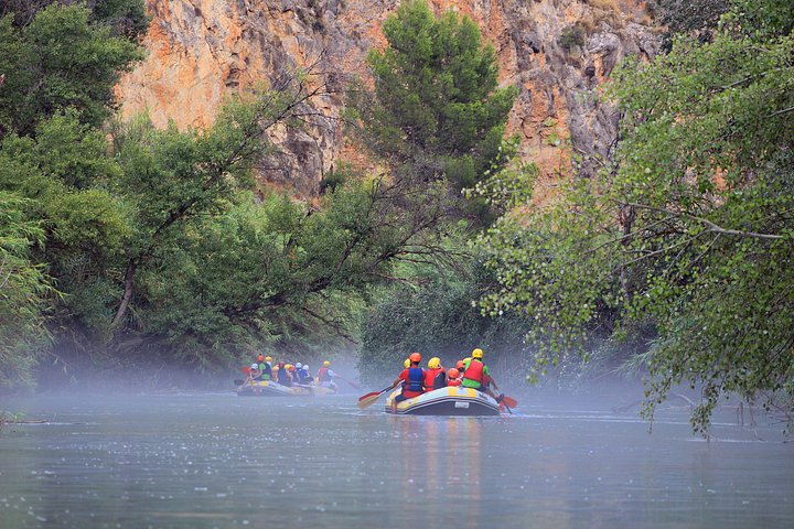 Raftingeventyr i Elvebredden, Murcia, med grotteutforskning og bergkunst, foto 5 | wizardtrip