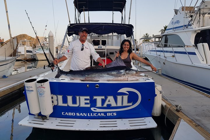 Passeio de pesca privado "tudo incluído" em Cabo San Lucas, México, com foco na pesca de marlin e dourado, foto 7 | wizardtrip