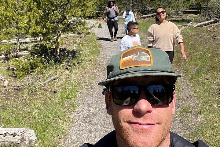 Excursion privée à Yellowstone présentant des sites emblématiques, la faune et des randonnées panoramiques avec un guide expert, photo 44 | wizardtrip