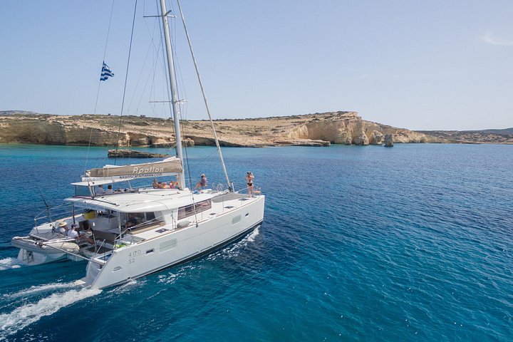 Disfruta de un crucero en catamarán todo incluido en Naxos con paradas para nadar y almuerzo, foto 6 | wizardtrip