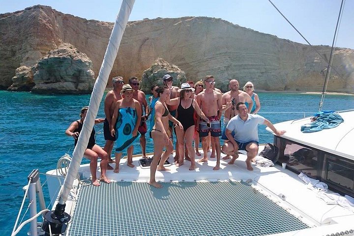 Disfruta de un crucero en catamarán todo incluido en Naxos con paradas para nadar y almuerzo, foto 13 | wizardtrip