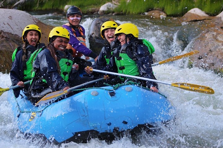Chili River White Water Rafting Adventure with Pickup | wizardtrip