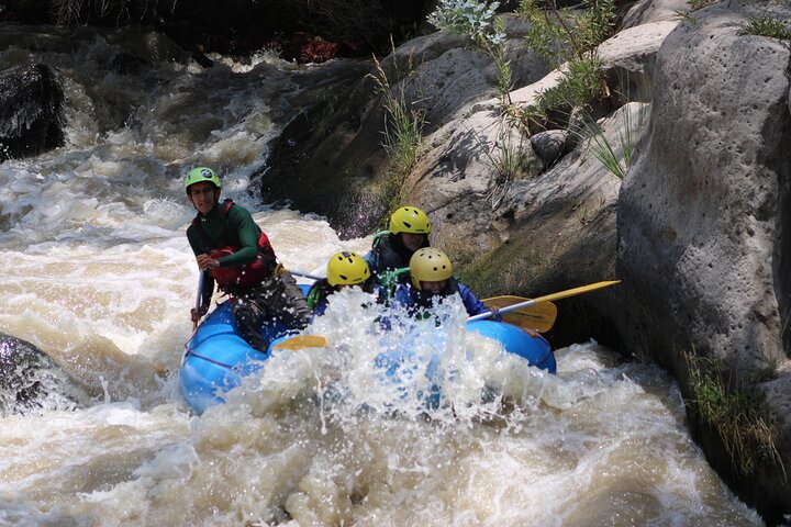 Spændende flodrafting-eventyr på Chili River nær Arequipa, Peru, foto 16 | wizardtrip