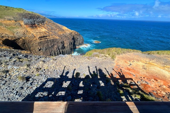 Tour em pequeno grupo explorando as cascatas escondidas, miradouros e paisagens verdejantes de São Miguel em Nordeste, Portugal, foto 9 | wizardtrip