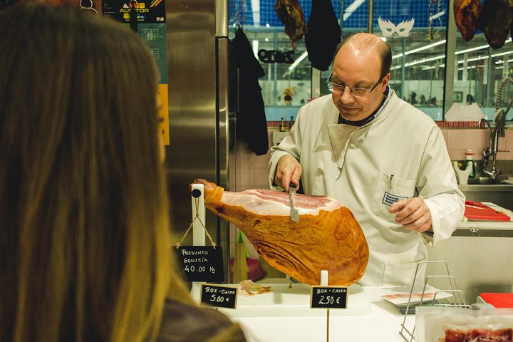 Tour Gastronómico y de Vinos Auténticos en Oporto por Food Lover Tour | wizardtrip