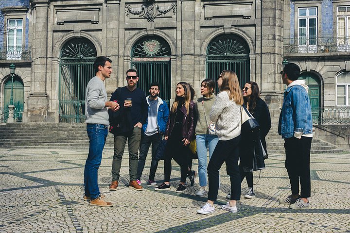 Goditi un autentico tour gastronomico e di vino a Porto, assaggiando petiscos e bevande locali, foto 10 | wizardtrip