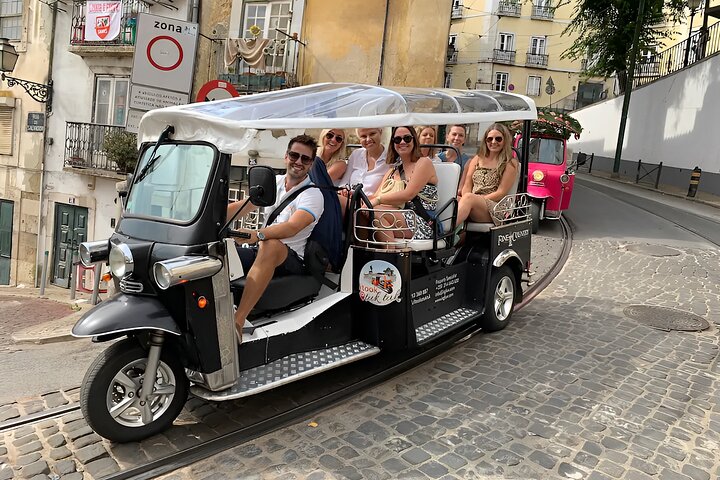 True 4Hour Private Tuk Tuk Tour: Discover Lisbon with a Local! | wizardtrip