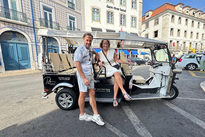 Privat tuk-tuk-tur, der udforsker Lissabons historiske gader, udsigtspunkter og vartegn, foto 47 | wizardtrip