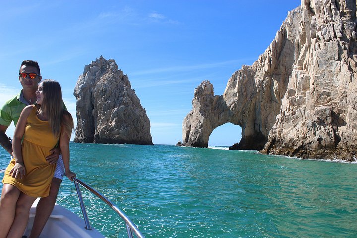 Excursion panoramique en bateau vers l'Arche de Cabo San Lucas, avec faune marine et formations rocheuses, photo 20 | wizardtrip