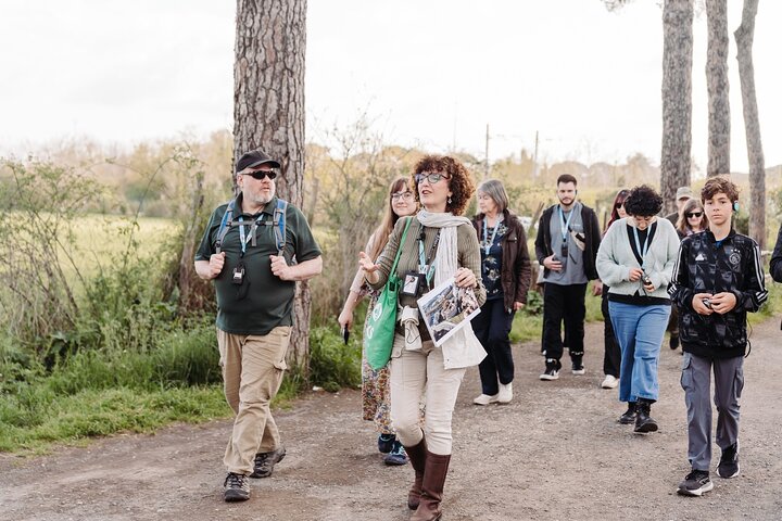 Explore Rome's underground history with a guided tour of the Appian Way, ancient aqueducts, and catacombs, photo 8 | wizardtrip