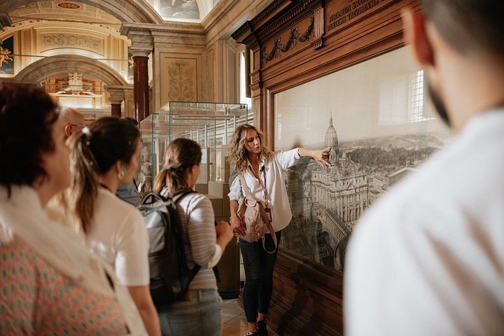 コロッセオ、バチカン市国、歴史地区を含むローマの象徴的なランドマークを網羅したツアー、写真14 | wizardtrip