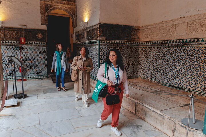 Early access tour of the historic Royal Alcazar palace and gardens in Seville, Spain, photo 19 | wizardtrip
