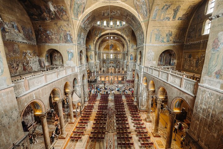 Explore Venice's iconic Doge's Palace and St. Mark's Basilica with skip-the-line access, photo 1 | wizardtrip