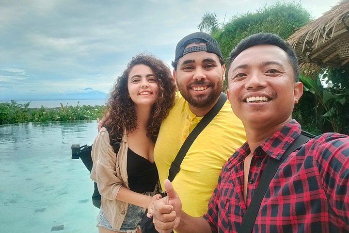 Privé luchthaven transfer service op Bali, Indonesië, die een comfortabele en gemakkelijke manier biedt om je hotel te bereiken, foto 17 | wizardtrip