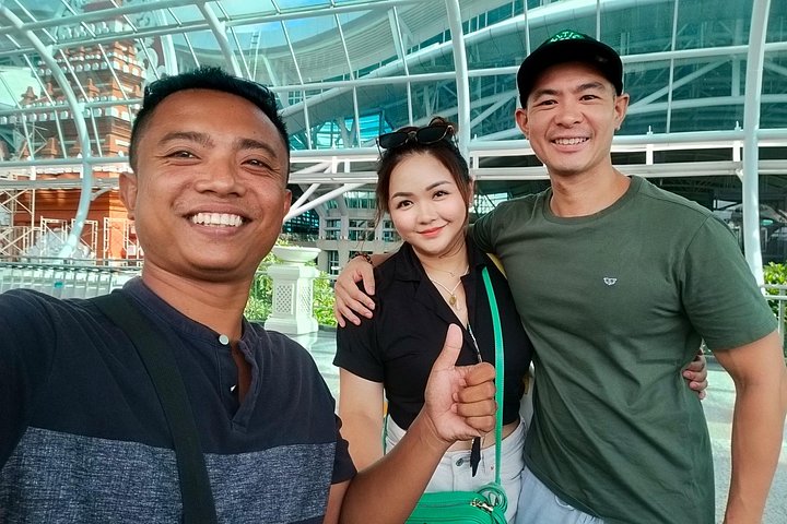 Privé luchthaven transfer service op Bali, Indonesië, die een comfortabele en gemakkelijke manier biedt om je hotel te bereiken, foto 24 | wizardtrip