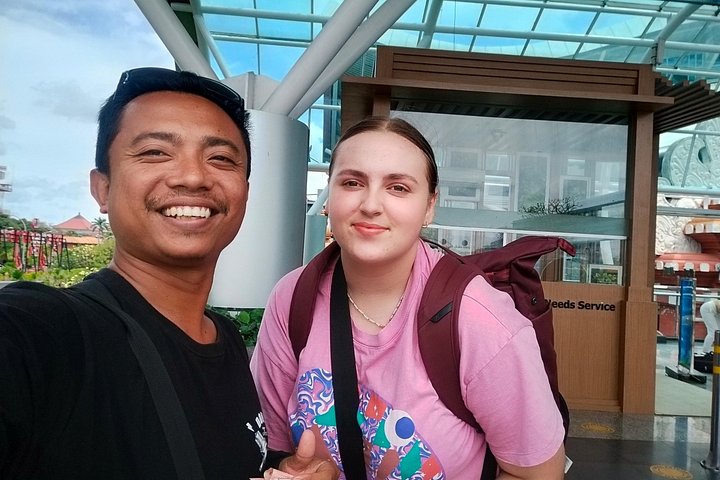 Privé luchthaven transfer service op Bali, Indonesië, die een comfortabele en gemakkelijke manier biedt om je hotel te bereiken, foto 26 | wizardtrip