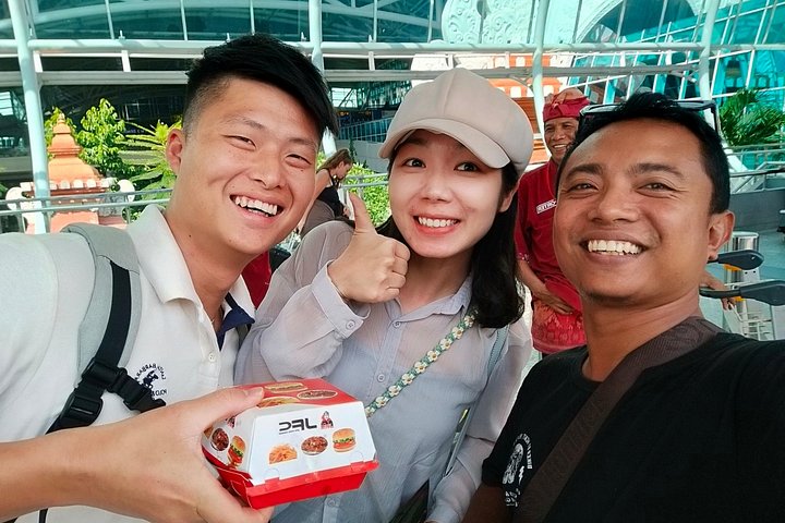 Privé luchthaven transfer service op Bali, Indonesië, die een comfortabele en gemakkelijke manier biedt om je hotel te bereiken, foto 30 | wizardtrip