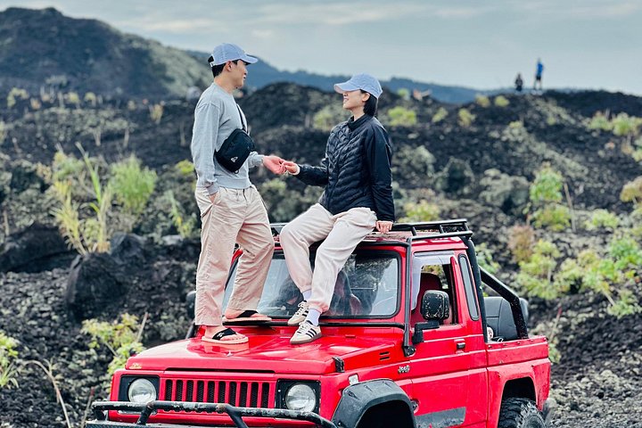 Mount Batur solopgangs jeep tur på Bali, Indonesien, med vulkanske landskaber og valgfrie aktiviteter, foto 8 | wizardtrip