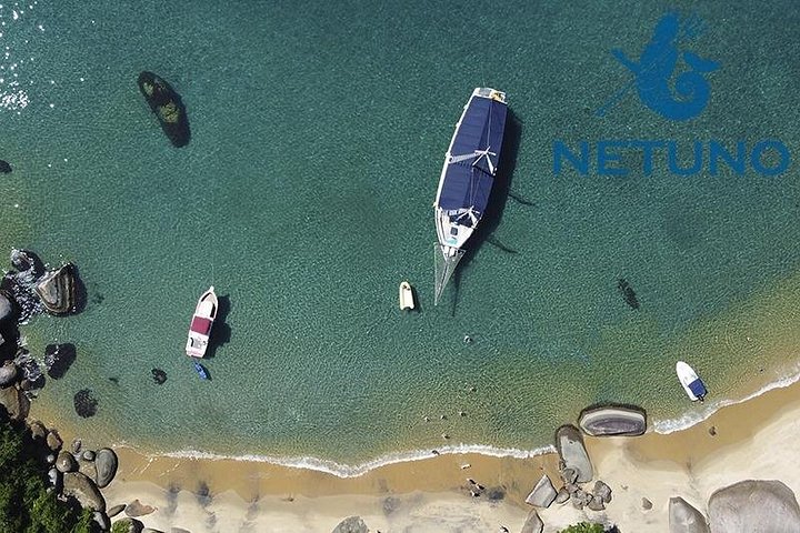 Båttur i Paraty-bukten, Brasilien, med snorkling och strandstopp, foto 29 | wizardtrip