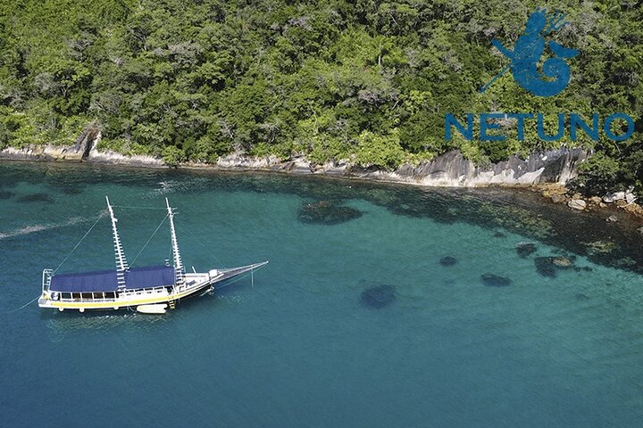Båttur i Paraty-bukten, Brasilien, med snorkling och strandstopp, foto 30 | wizardtrip