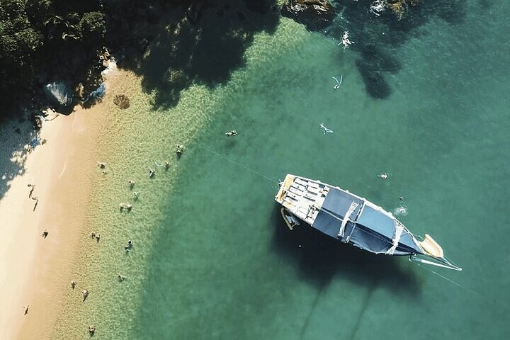Båttur i Paraty-bukten, Brasilien, med snorkling och strandstopp, foto 33 | wizardtrip