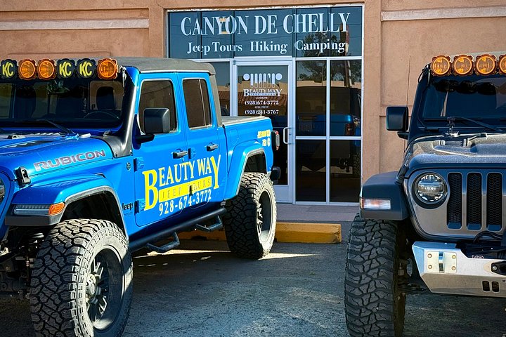 Tour privato in 4x4 attraverso il Canyon De Chelly con guida Navajo, esplorando siti antichi e cultura, foto 9 | wizardtrip