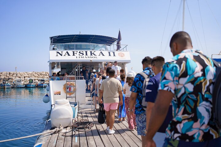 Dagstur fra Paphos til Den Blå Lagune og Aphrodites Bade, Cypern, foto 13 | wizardtrip