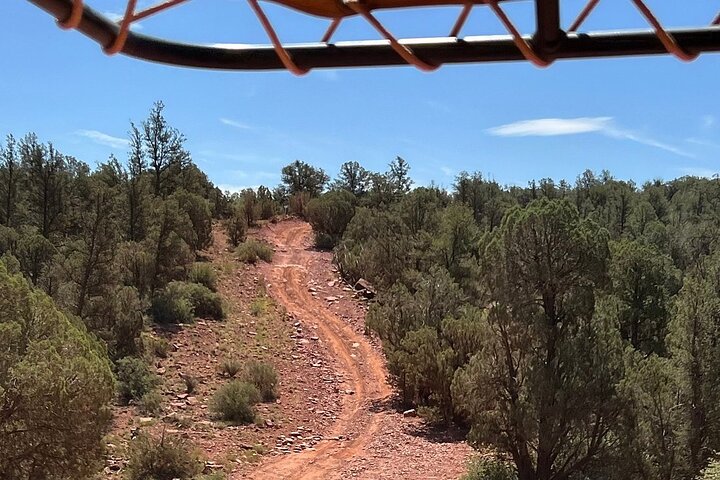 ダイヤモンドバック・ガッチ・エクストリームジープツアー：セドナの険しい4x4アドベンチャー | wizardtrip