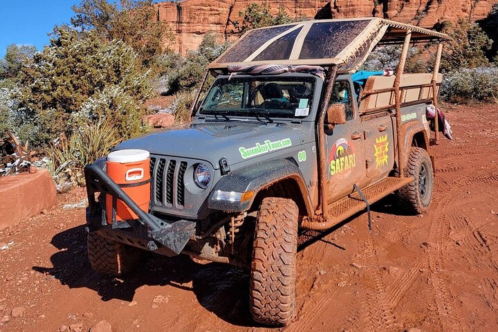 Experimenta una aventura extrema en Jeep 4x4 a través de los icónicos cañones de roca roja y el terreno accidentado de Sedona, foto 6 | wizardtrip