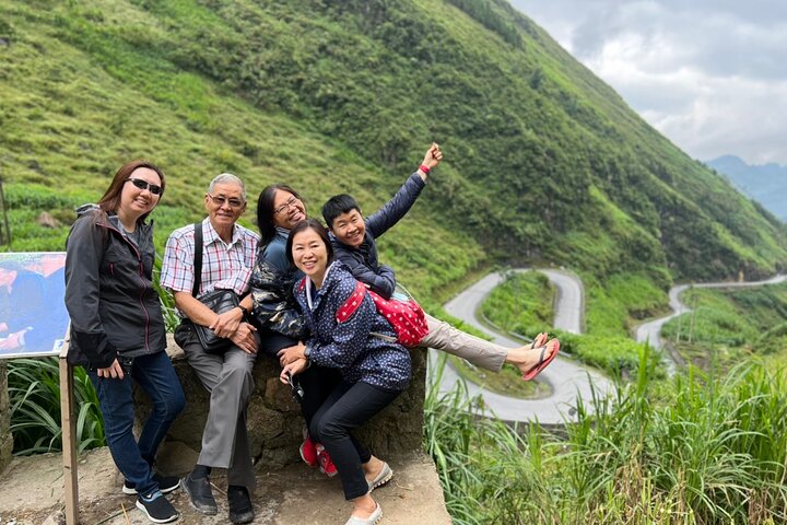 Opplev den fantastiske Ha Giang Loop motorsykkelturen i Vietnam, med fantastisk fjellandskap og lokal kultur, foto 13 | wizardtrip