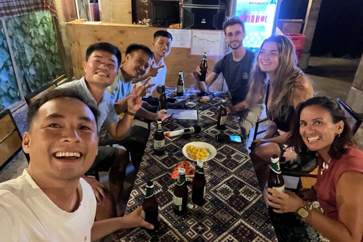 Opplev den fantastiske Ha Giang Loop motorsykkelturen i Vietnam, med fantastisk fjellandskap og lokal kultur, foto 14 | wizardtrip